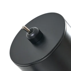 Lámpara de pie Lindby Vilo, negra, 153 cm, GU10, orientable