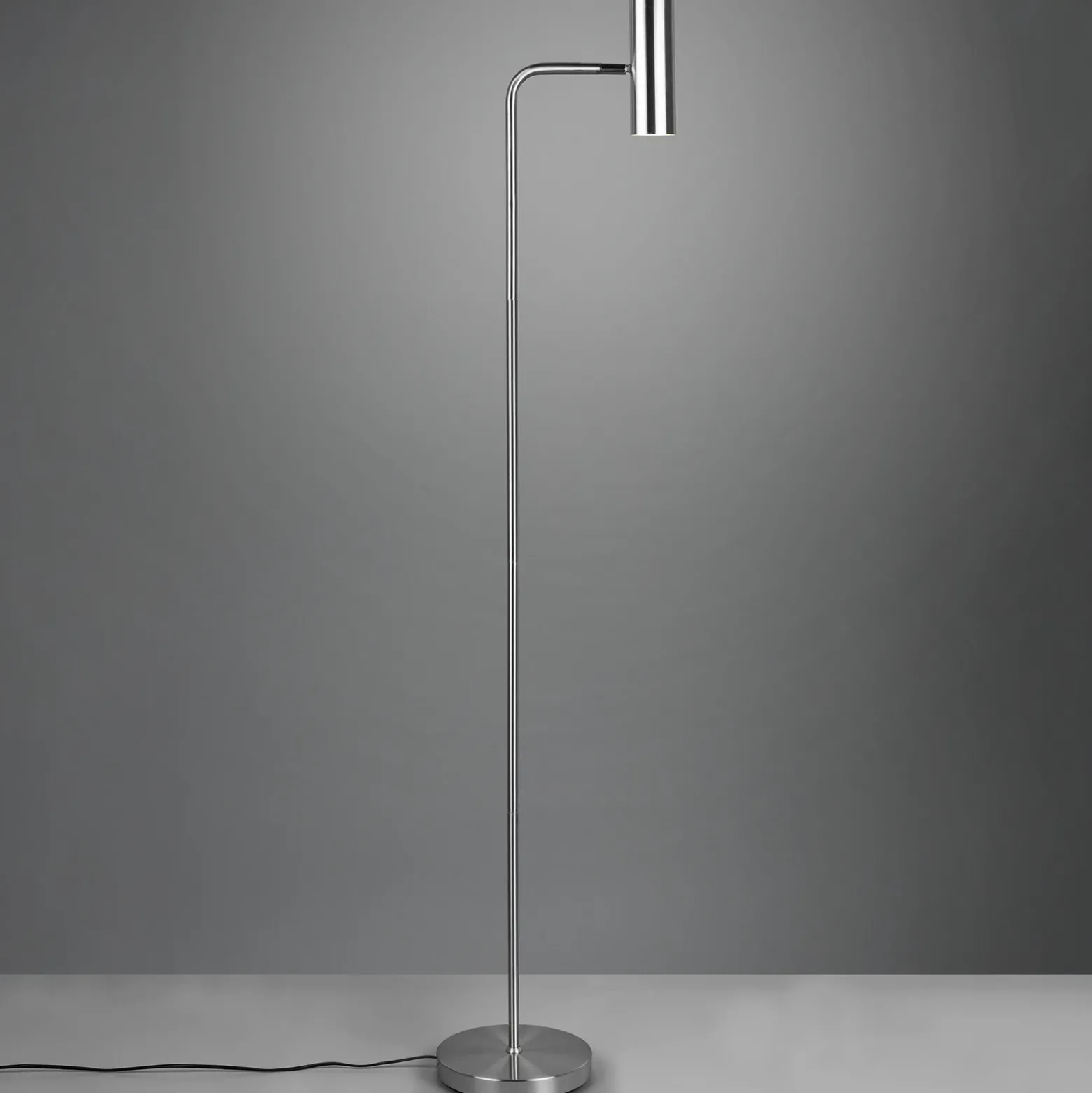 Lámpara de pie Marley, níquel, altura 151 cm, metal