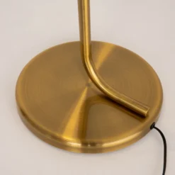 Lámpara de pie Maytoni Cabaret, latón, altura 126,5 cm
