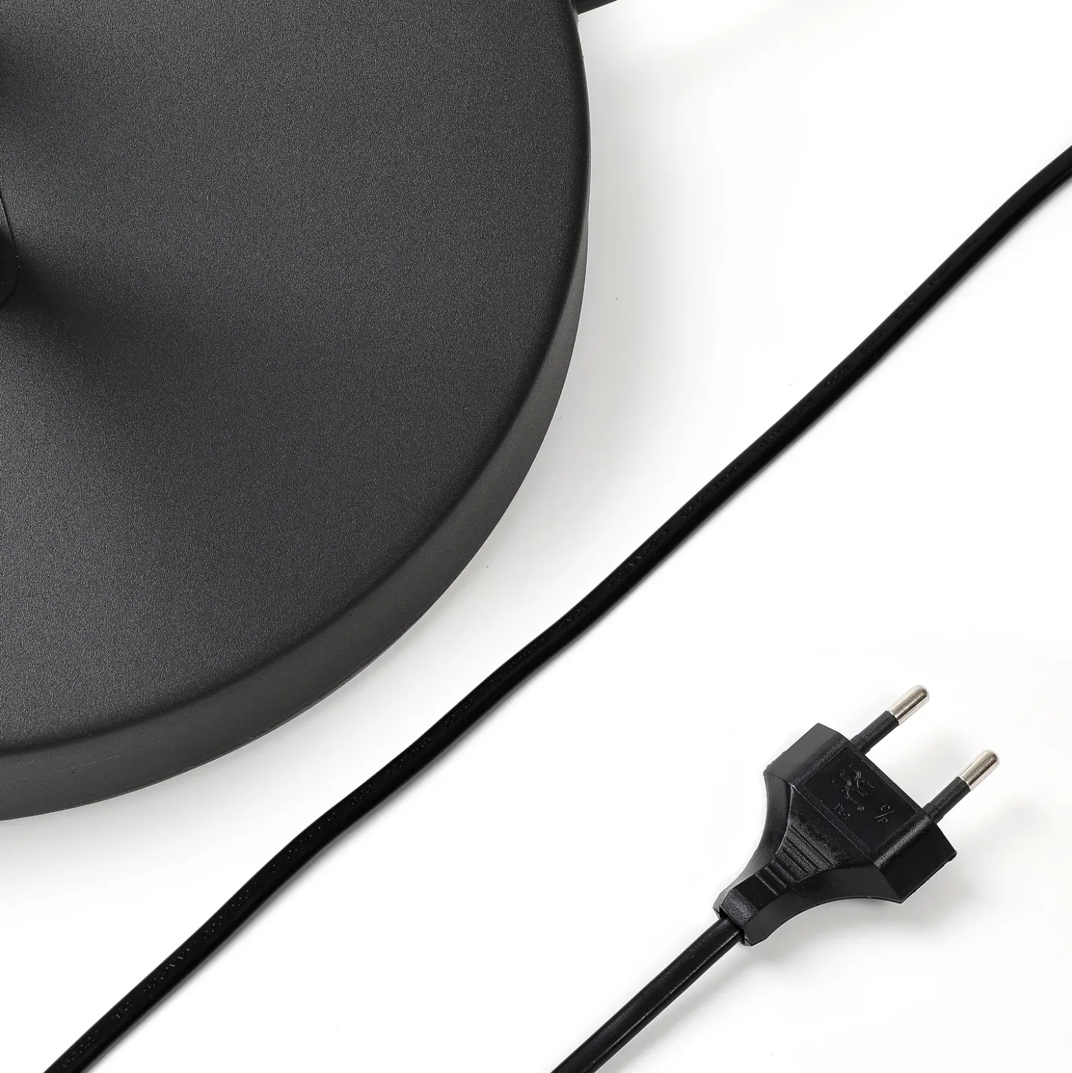 Lámpara de pie Medira de Lucande, negra, 2 luces, ajustable, GU10