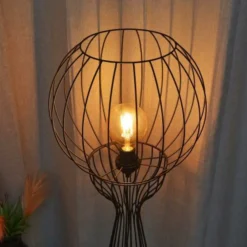Lámpara de pie Mercure, negra, metal/plástico, altura 93 cm
