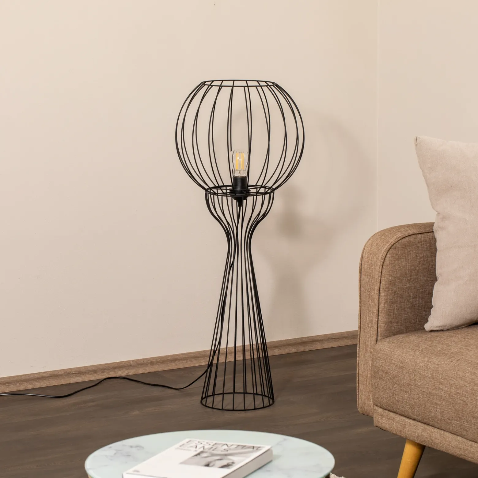 Lámpara de pie Mercure, negra, metal/plástico, altura 93 cm