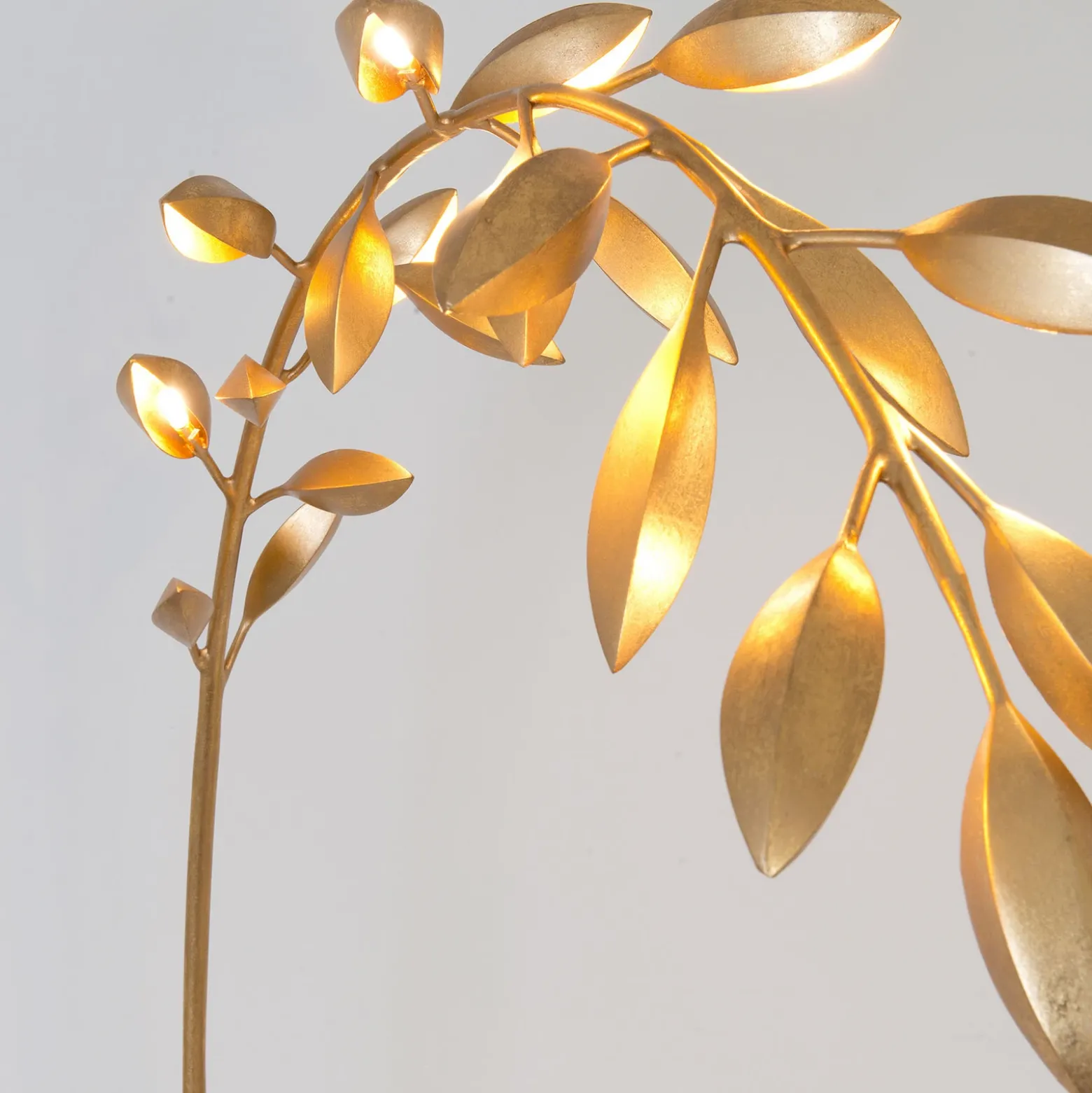 Lámpara de pie Riso, 11 luces, oro