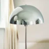 Lámpara de pie Stockholm de Dyberg Larsen, altura 143 cm, metal/mármol