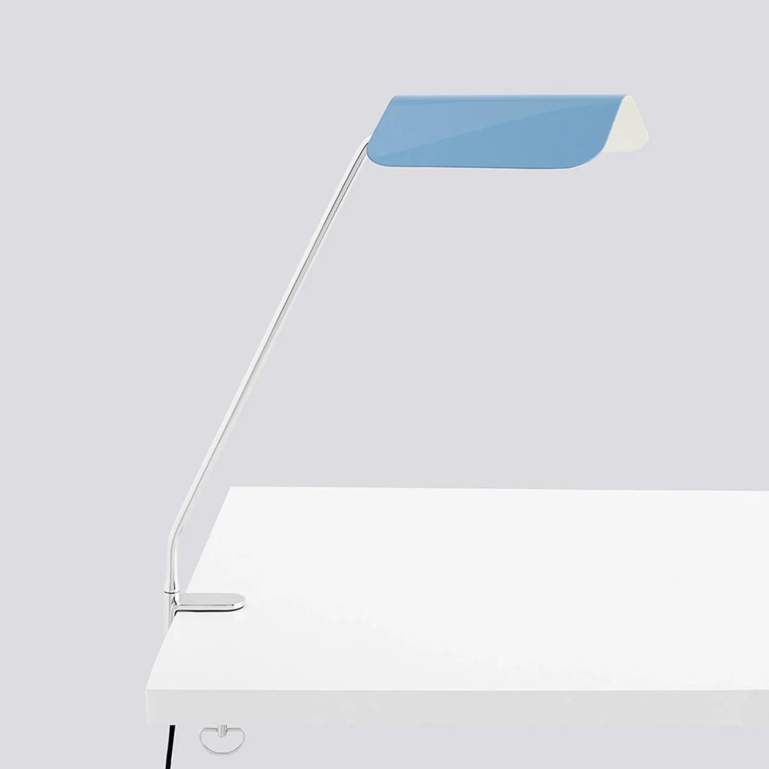 Lámpara de pinza Hay Apex, azul pastel, altura 43 cm, E14, acero