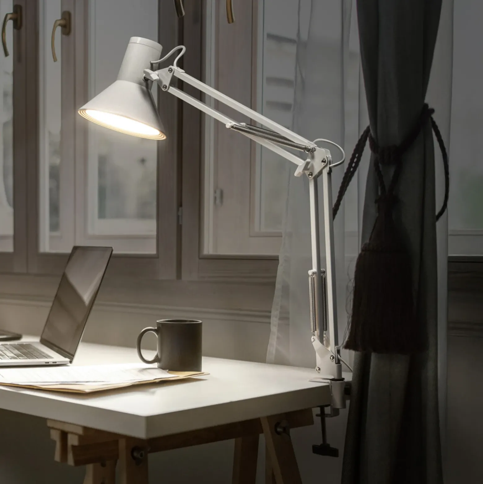 Lámpara de pinza LED OSRAM Office Line Desk Retro, blanca, 3000 K