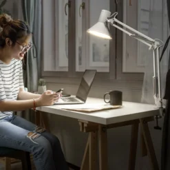Lámpara de pinza LED OSRAM Office Line Desk Retro, blanca, 3000 K