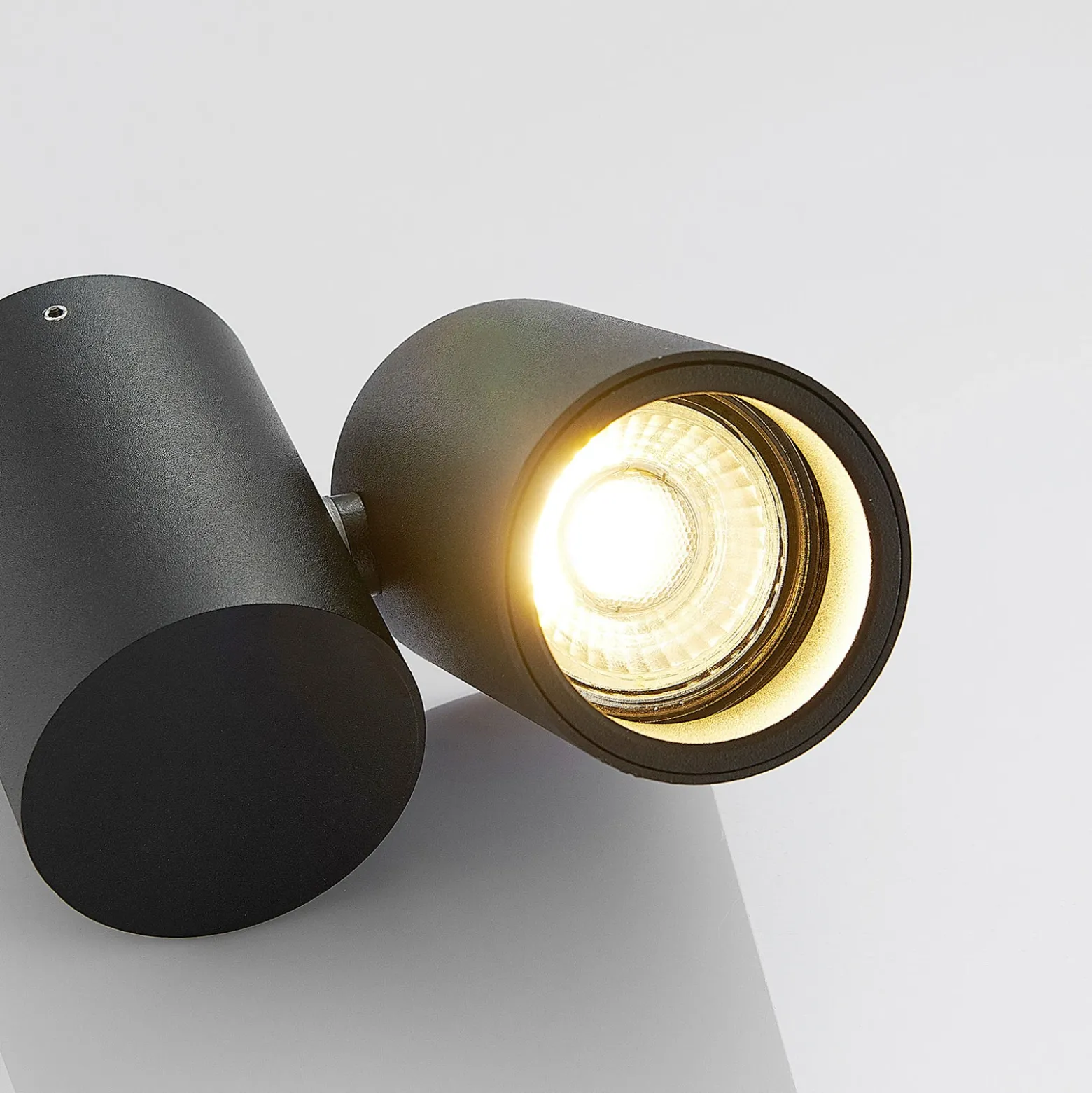 Lámpara de techo Arcchio Gesina, 1 luz, negra, aluminio, 11,6 cm