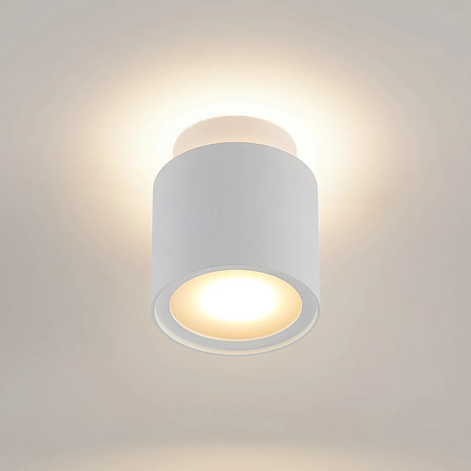 Lámpara de techo Arcchio Walisa, Ø 10 cm, blanca, difusor, GU10