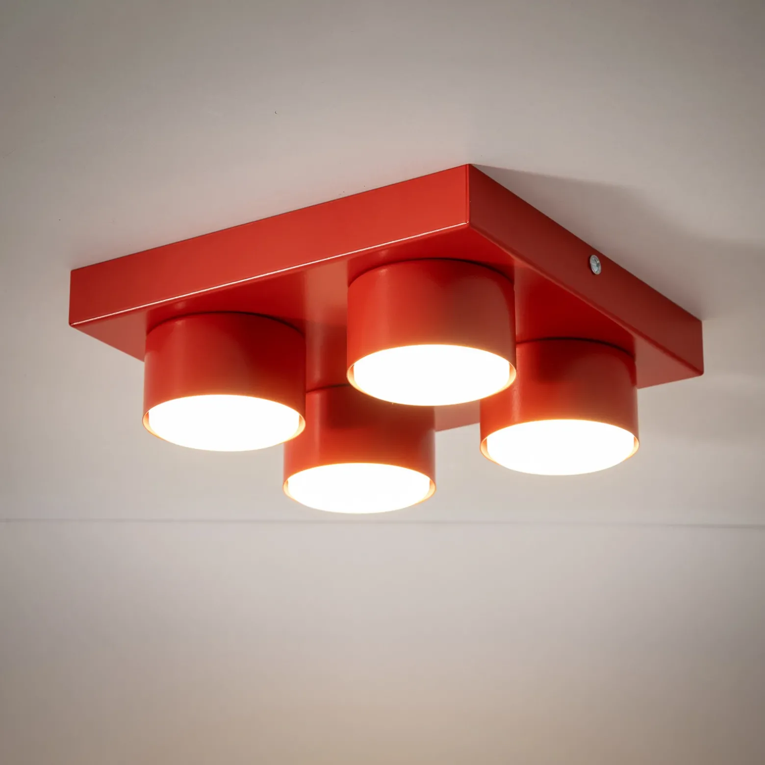 Lámpara de techo Brix, roja, 23 cm de largo, 4 luces, GX53