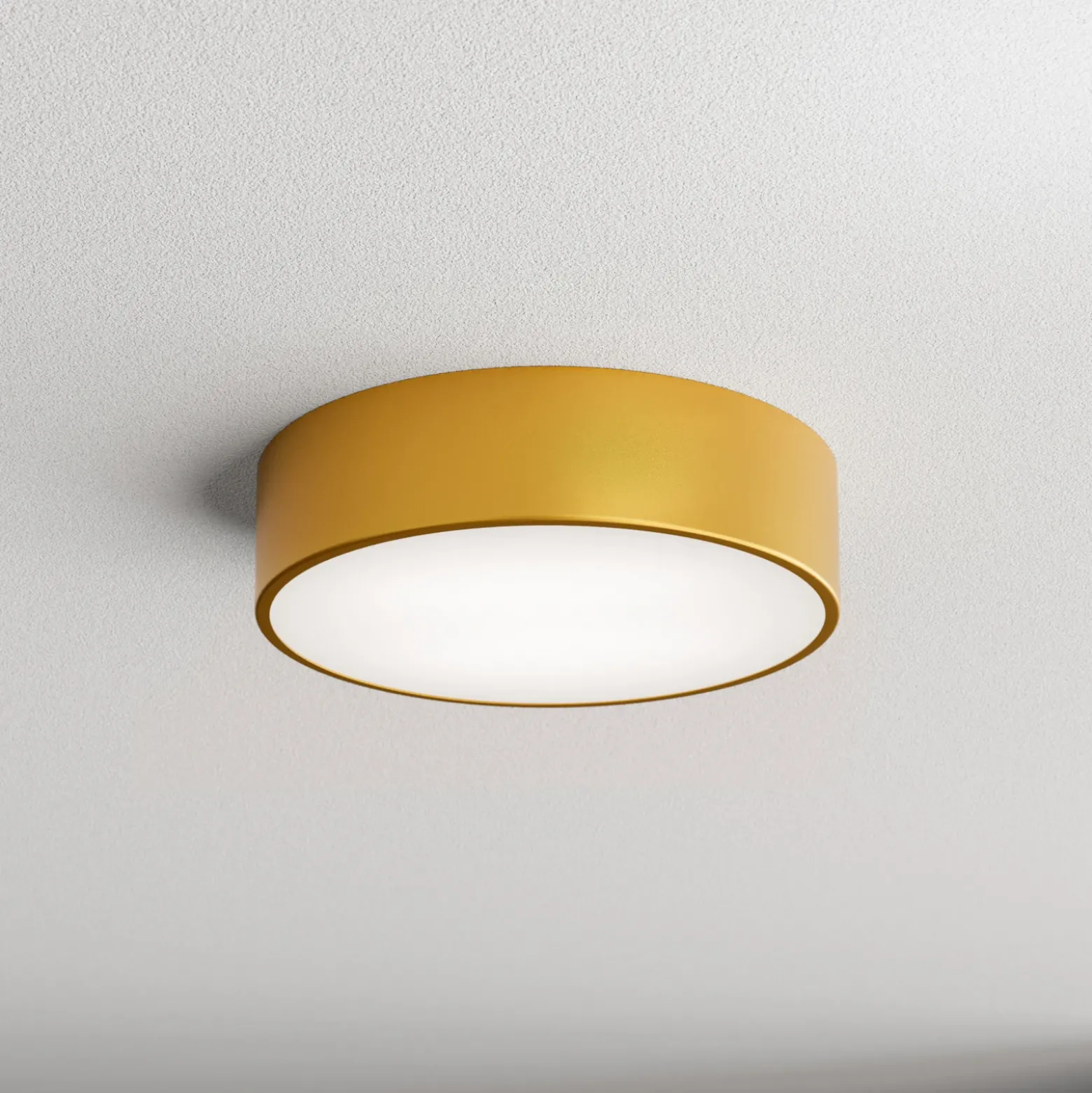 Lámpara de techo Cleo 300, dorada, sensor, IP54, Ø 30 cm, metal