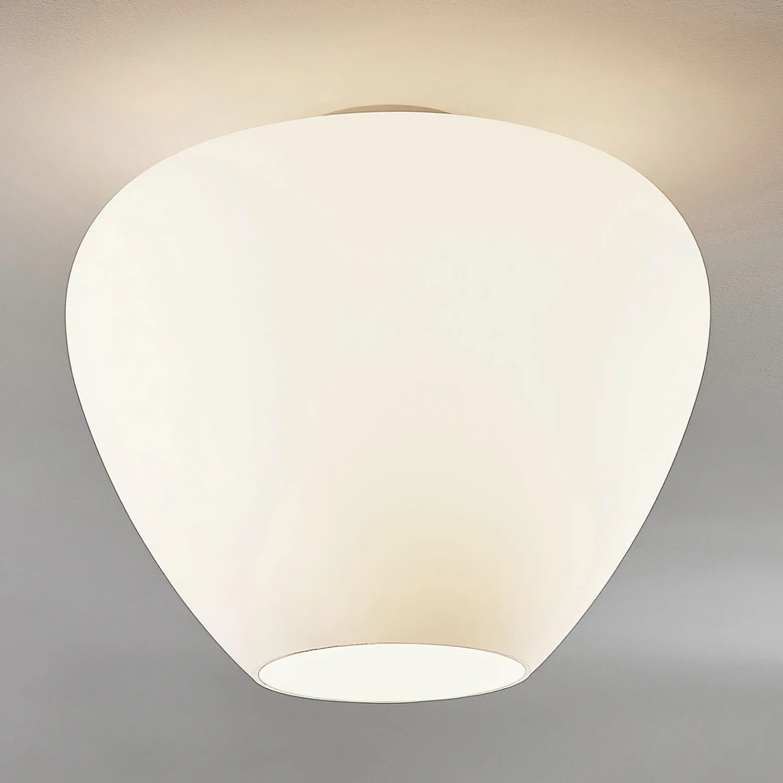 Lámpara de techo de vidrio Bibiane, blanco opal