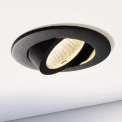 Lámpara de techo empotrable LED Dione, IP44, 3.000 K, negra, atenuable
