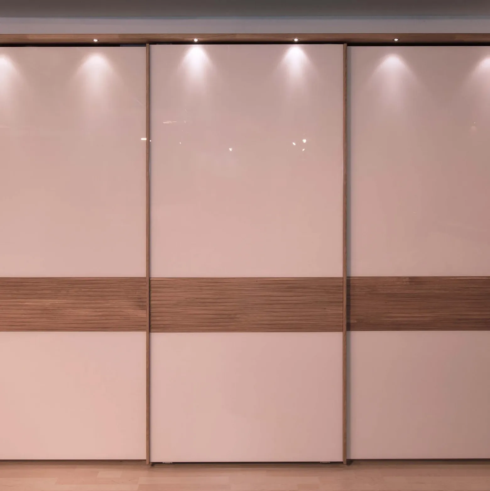 Lámpara de techo empotrable LED Punto Lumi, plata, 1 W, 3.000 K