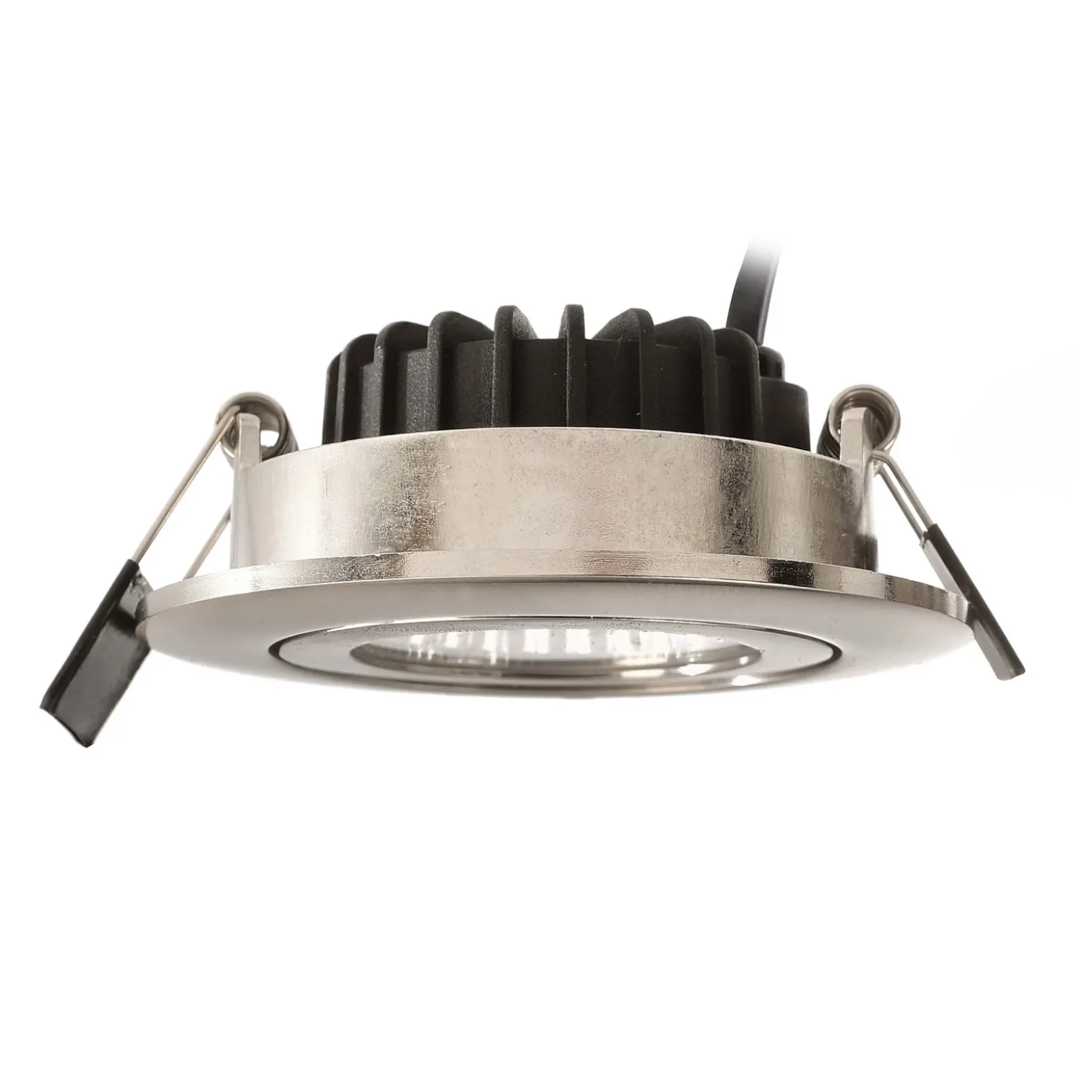 Lámpara de techo empotrable LED Dione, IP44, 2.700 K, níquel, atenuable