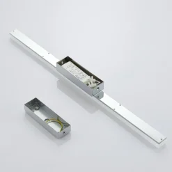 Lámpara de techo LED para baño Levke de Lindby, 75 cm, atenuable, IP44