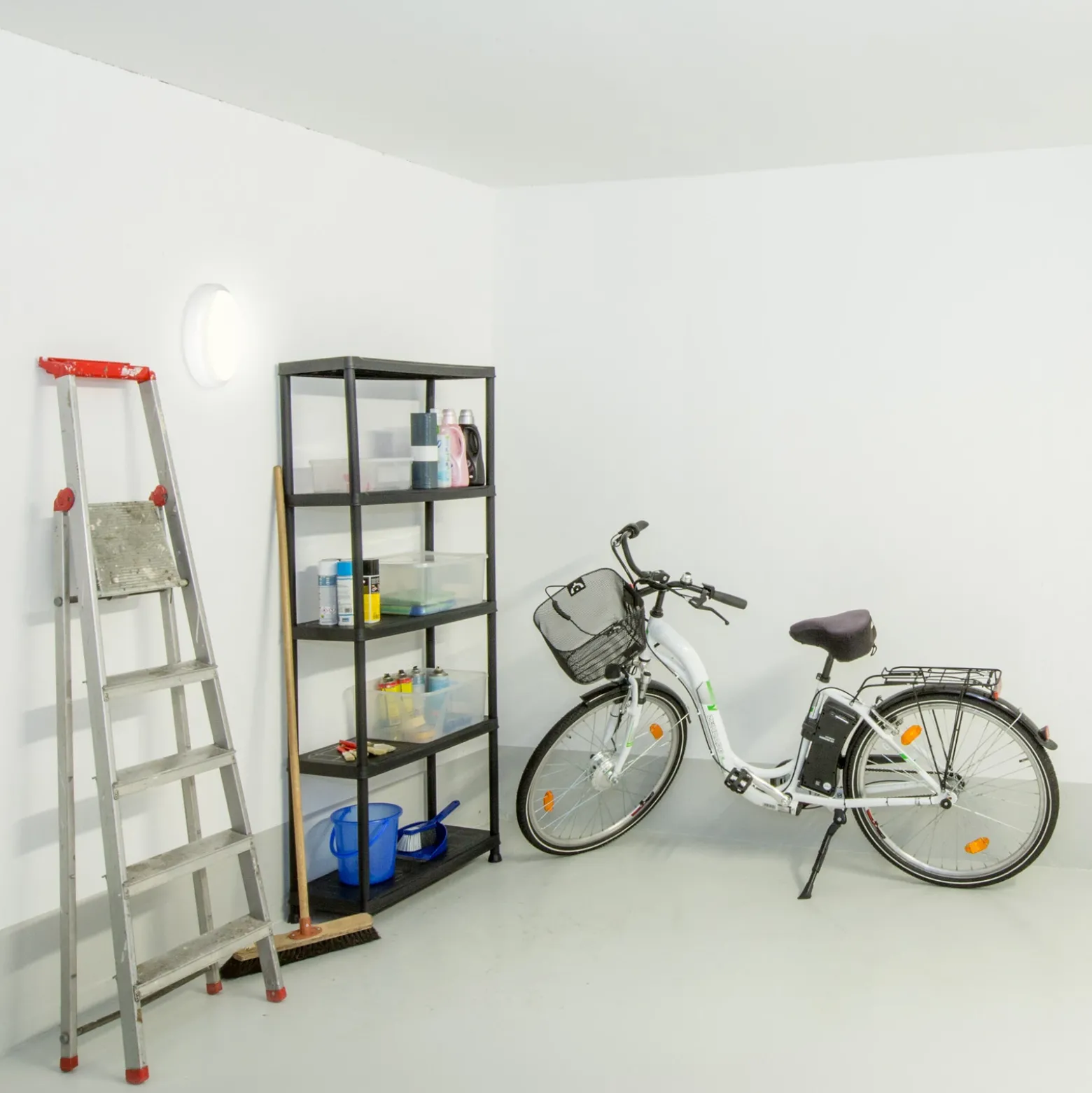 Lámpara de techo LED Pictor, redonda, grado de protección IP54