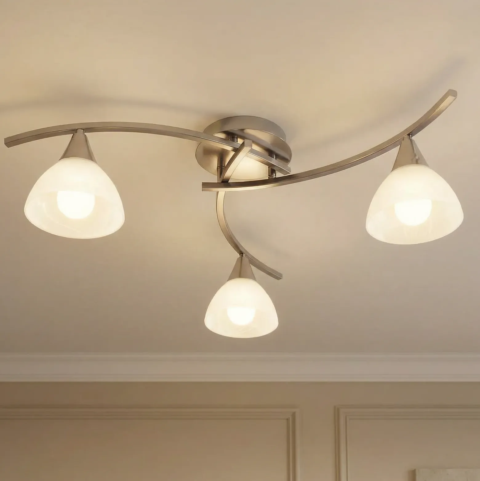 Lámpara de techo Lindby Della, níquel, Ø 58 cm, 3 luces, E14