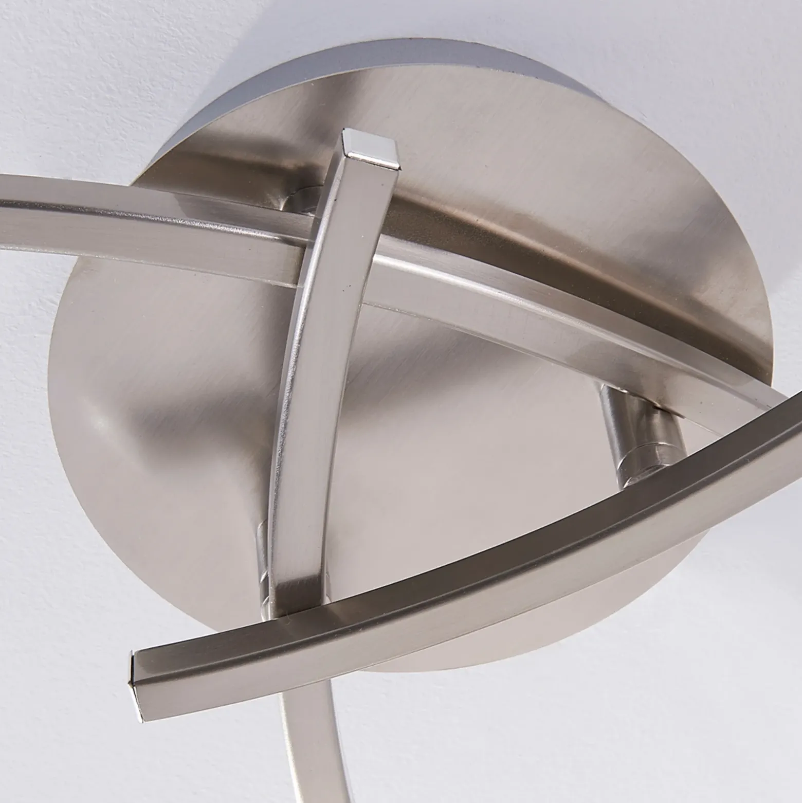 Lámpara de techo Lindby Della, níquel, Ø 58 cm, 3 luces, E14