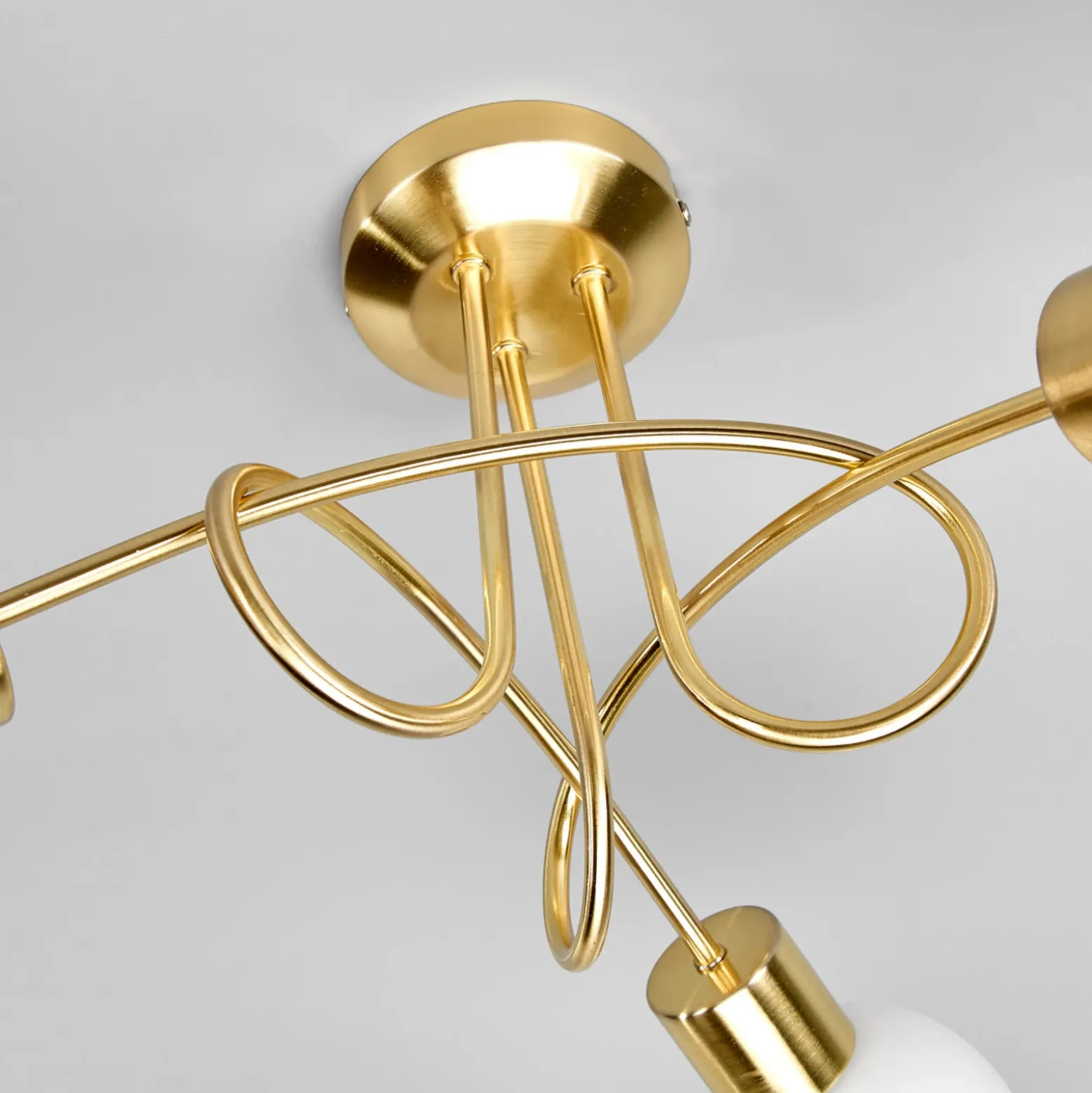 Lámpara de techo Lindby Elaina, Ø52cm, 3 luces, latón, cristal, E14