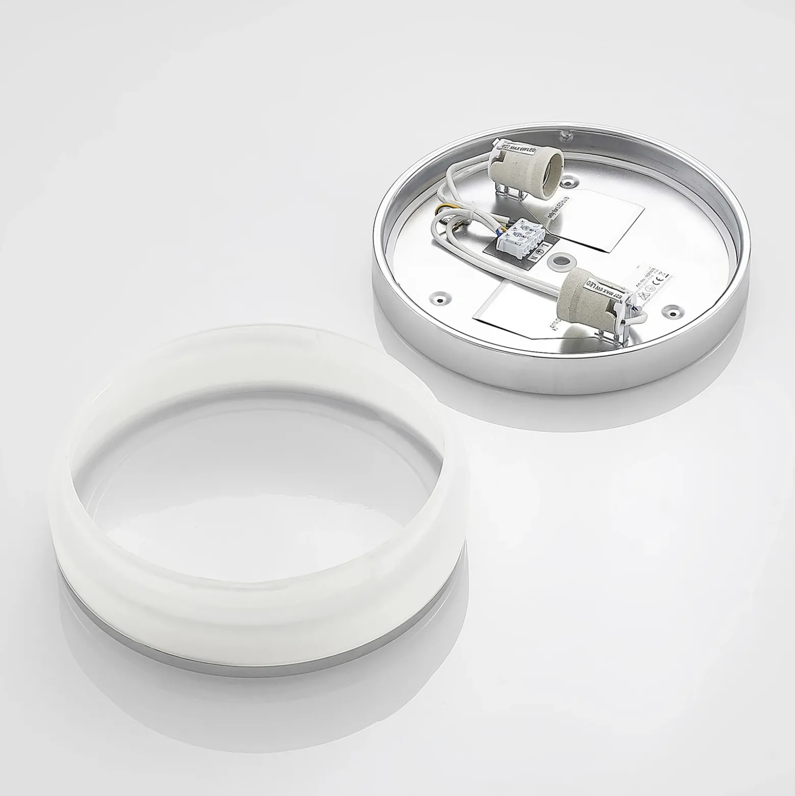 Lámpara de techo Lindby Flavi, Ø 28 cm, cromada, cristal, IP44, E27