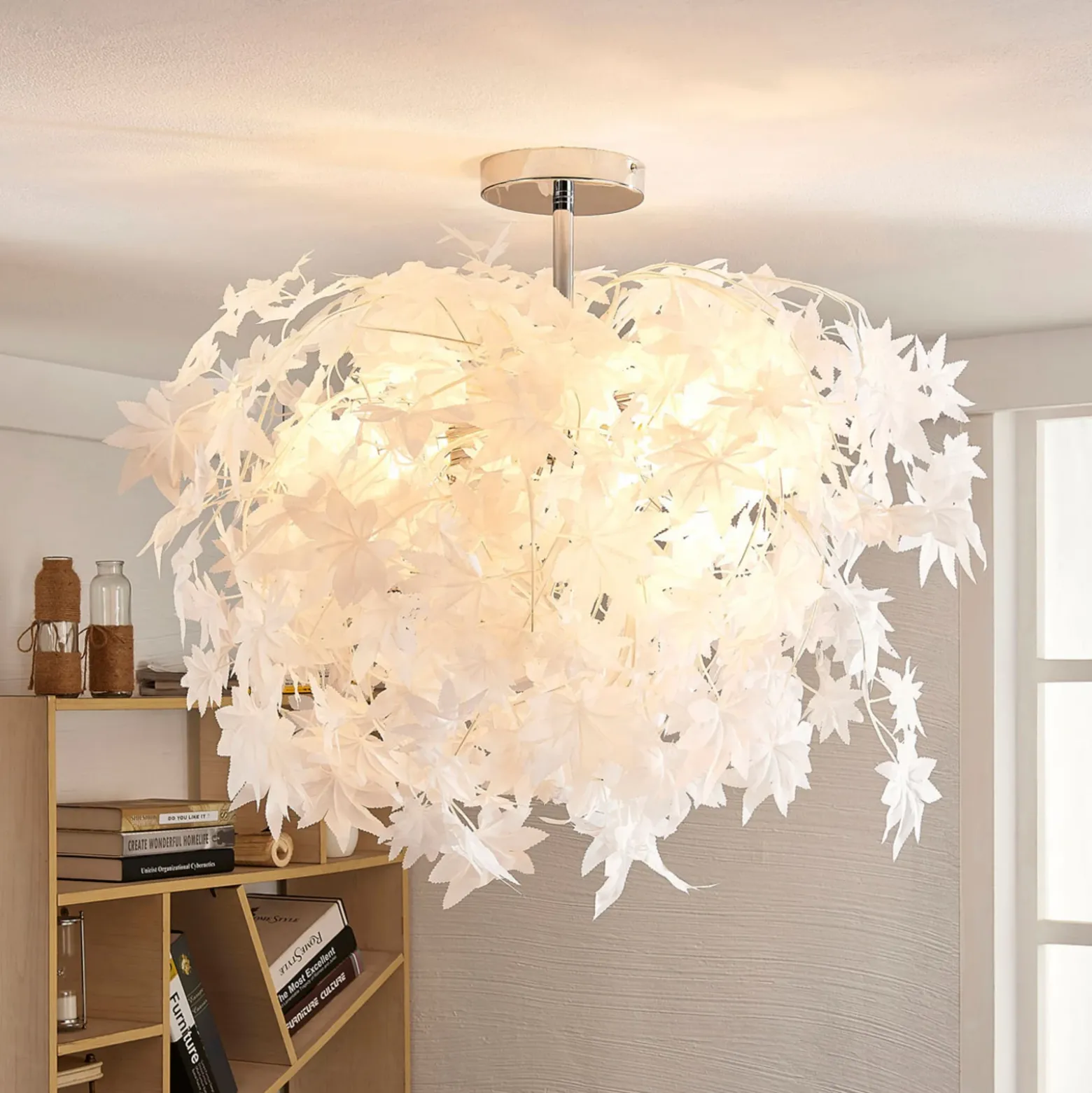 Lámpara de techo Lindby Maple, Ø 70 cm, cromada, blanca, de tela