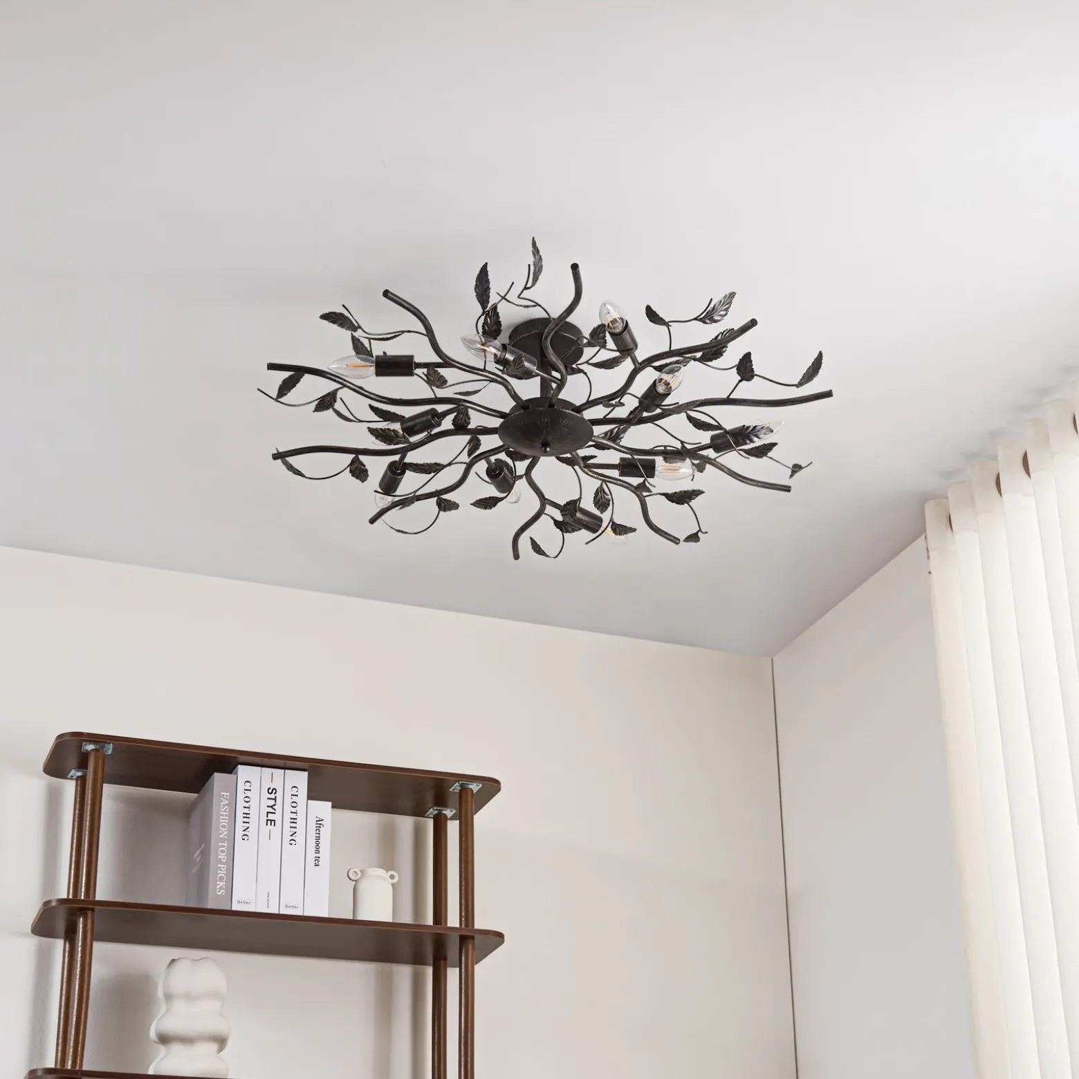 Lámpara de techo Lindby Yos, 10 luces, 95 cm, negro y dorado, E14