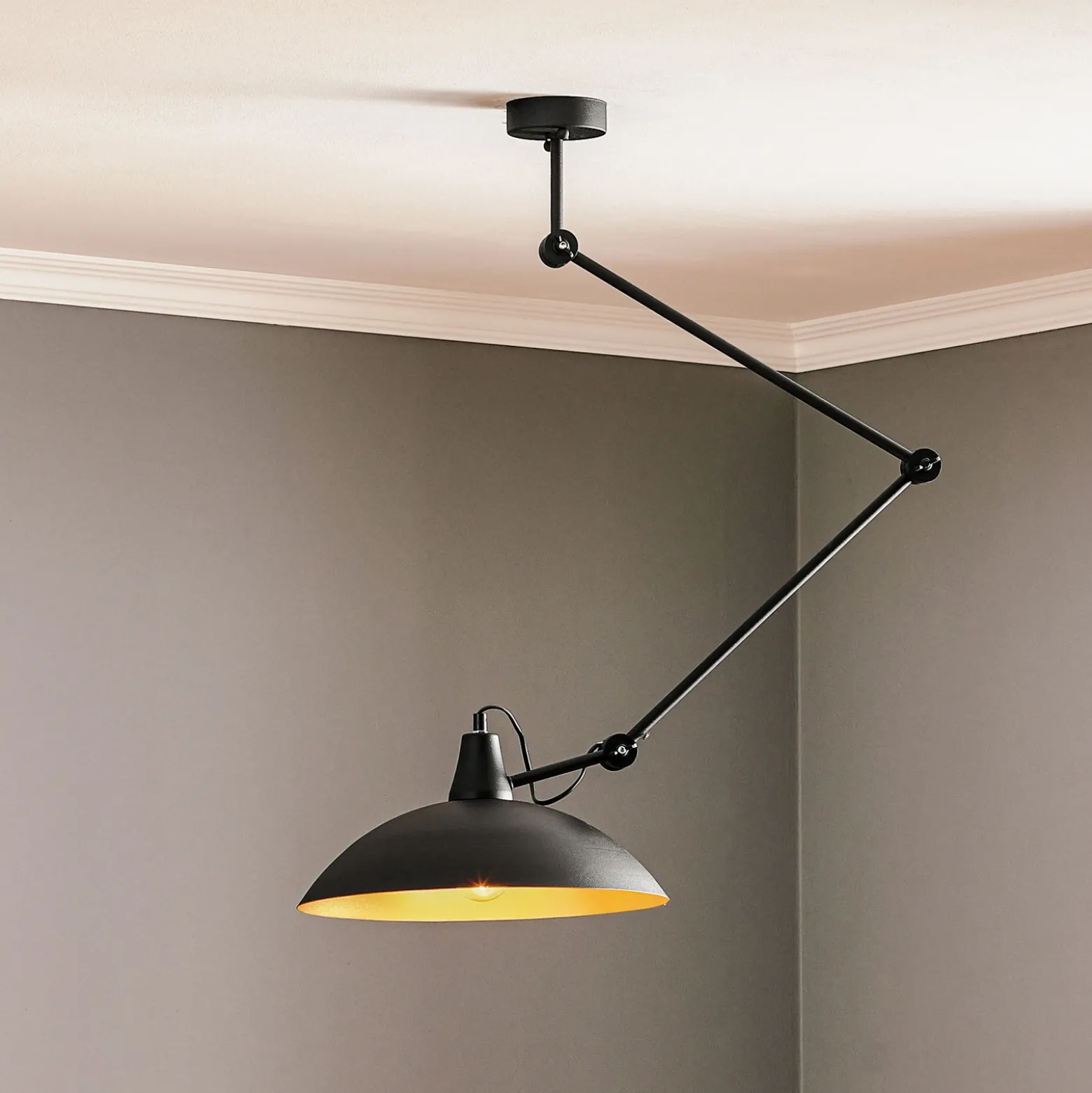 Lámpara de techo 808 orientable, 1 luz, negro/dorado