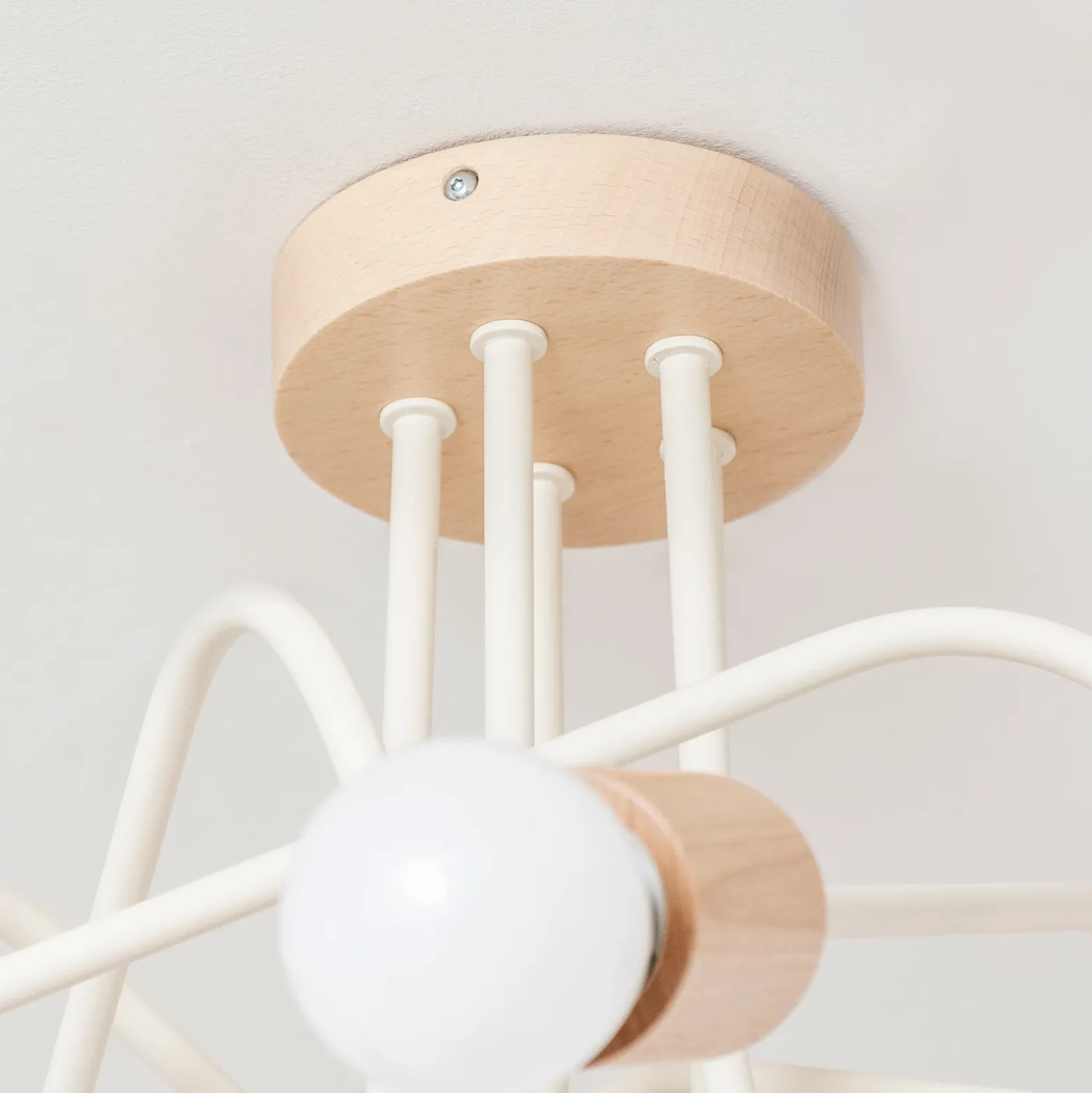 Lámpara de techo Oxford, beige arena, madera, metal, 5 luces, Ø 47 cm