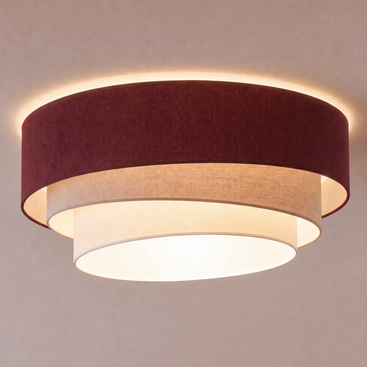 Lámpara de techo Trio, rojo oscuro/beige, Ø 60 cm, tejido, E27