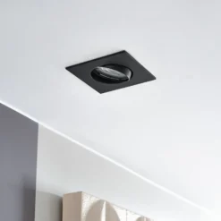 Lámpara empotrable PRIOS Fibur, negra, 9 cm, GU10