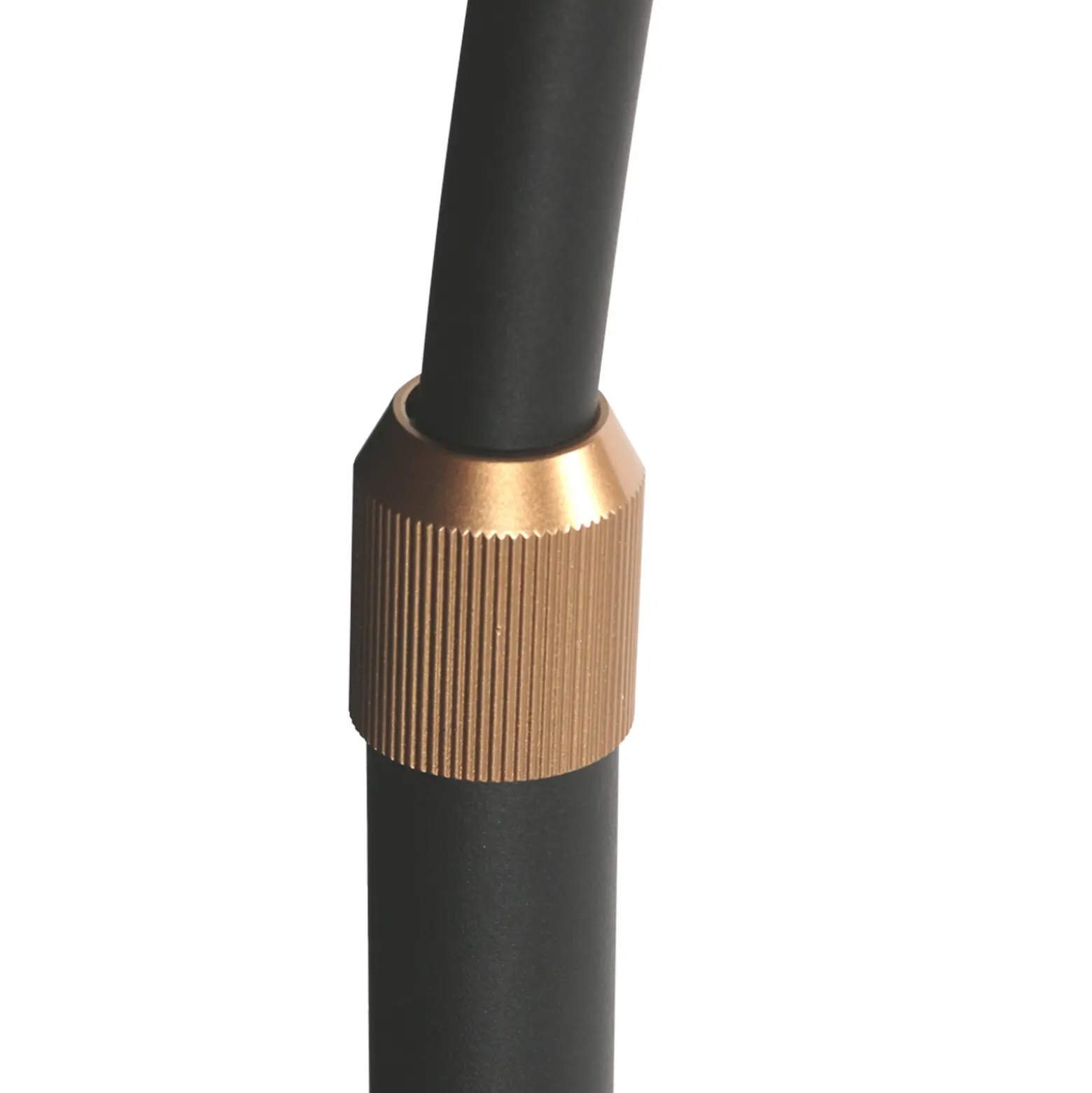 lámpara LED arqueada Ringlux, negro/dorado, metal, CCT, atenuable