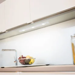 Lámpara LED bajo armario Peppa Sensor 82cm, blanco