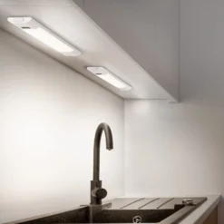 Lámpara LED bajo mueble OSRAM Linear Edge Sensor 30 cm blanco CCT
