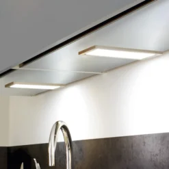 Lámpara LED bajo mueble Sky, juego de 2, 4000 K, acero inoxidable