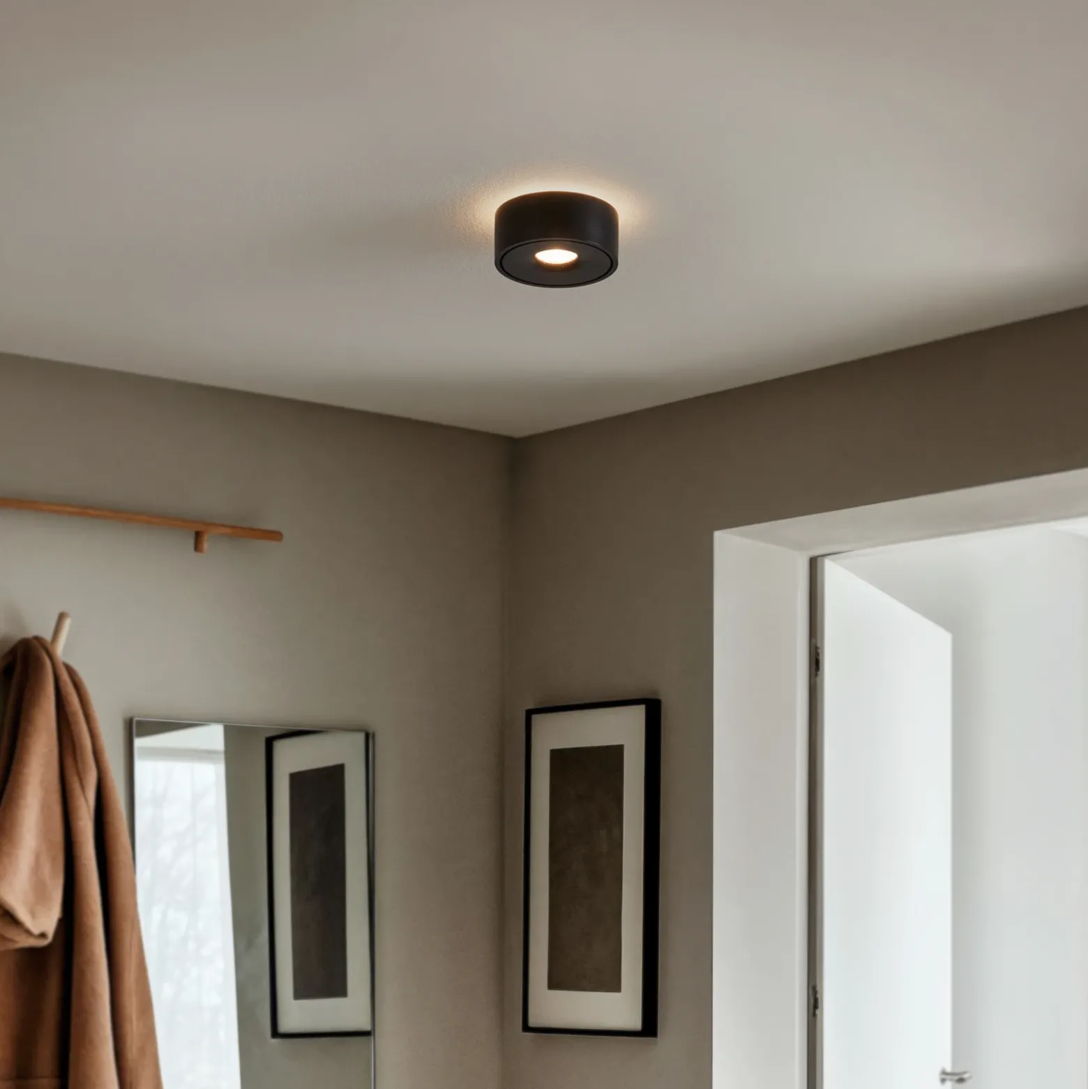 Lámpara LED de techo Arcchio Rotari, Ø 12 cm, luz hacia arriba y hacia abajo,