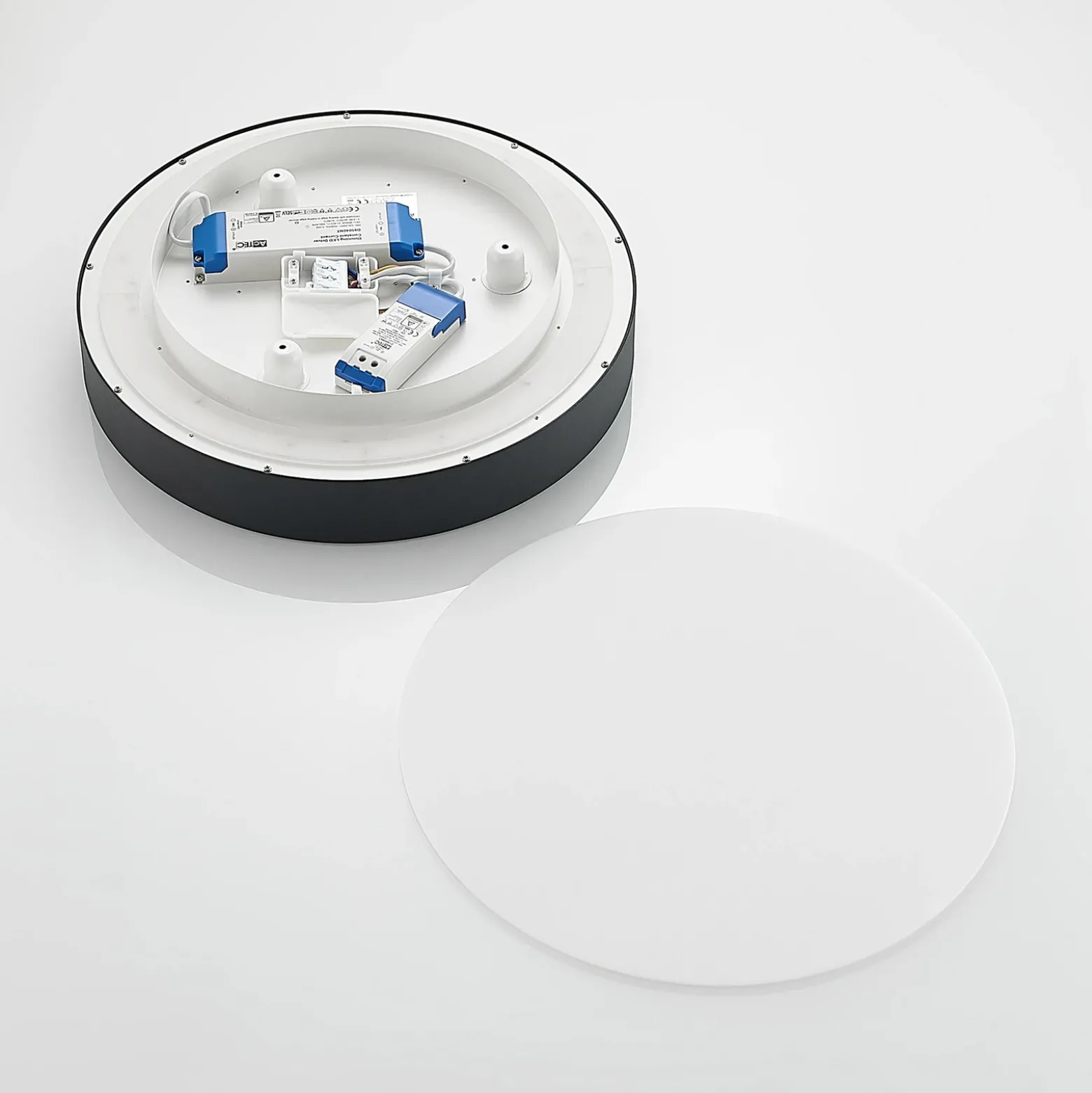 Lámpara LED de techo Arcchio Vanida, negra, Ø 40 cm, arriba/abajo