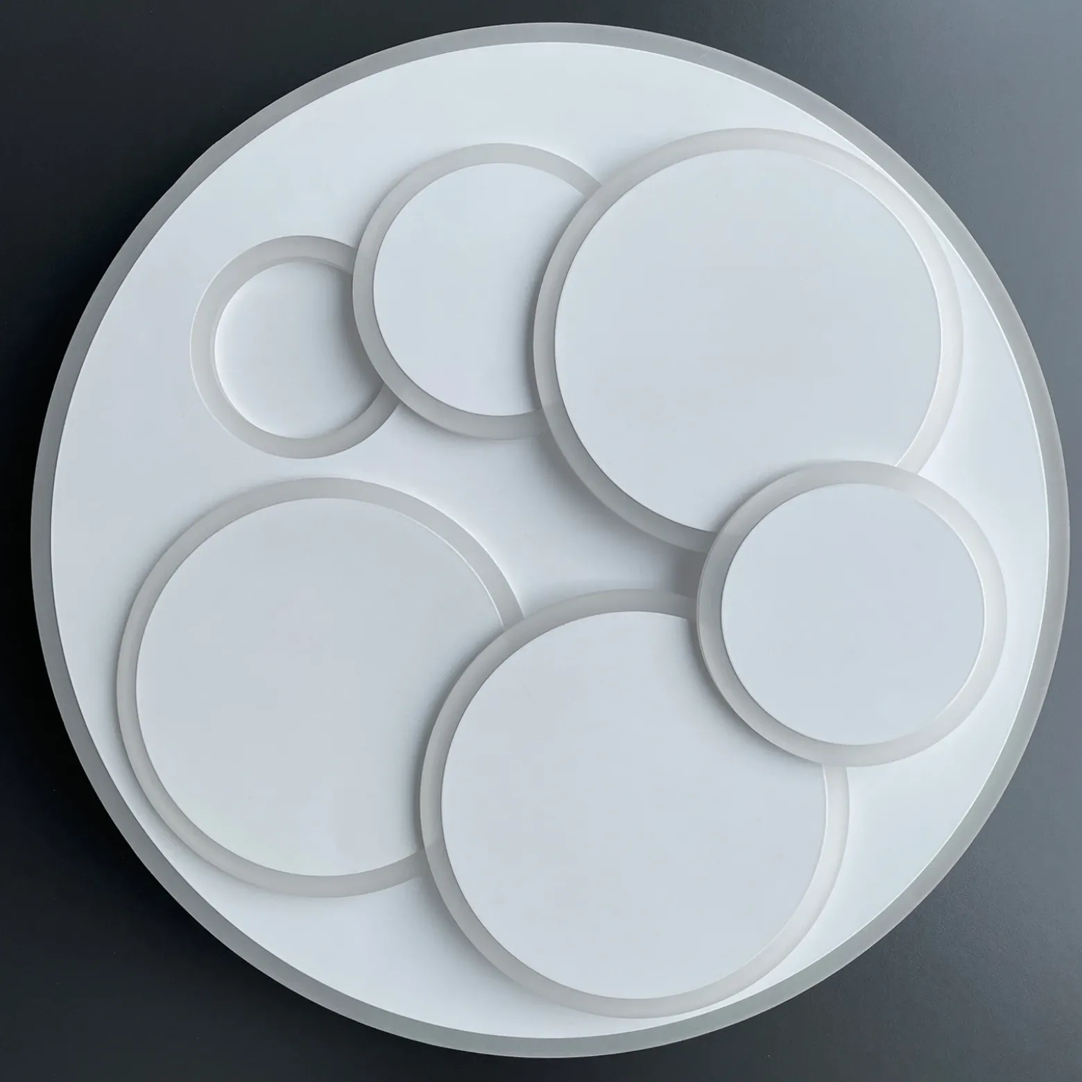 Lámpara LED de techo Dots, blanca, Ø 50 cm, metal/acrílico, CCT