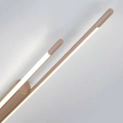Lámpara LED de techo Helestra LEDA, marrón, longitud 150 cm, atenuable