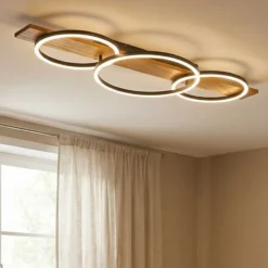 Lámpara LED de techo Lindby Galad, negra, madera, 3 luces, 98 cm