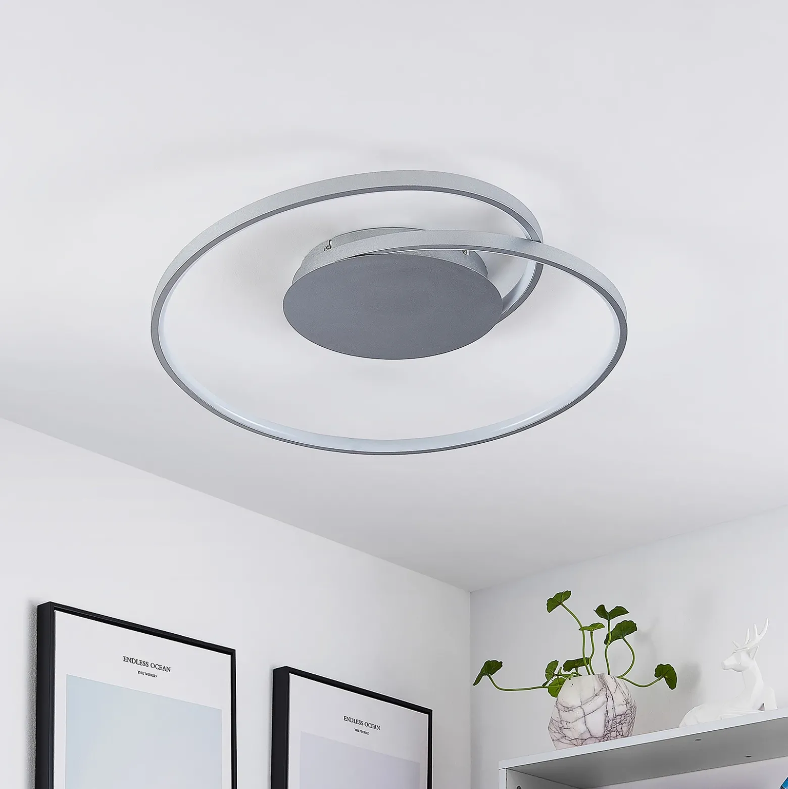 Lámpara LED de techo Lucande Enesa, 63 cm, CCT, control remoto, atenuable
