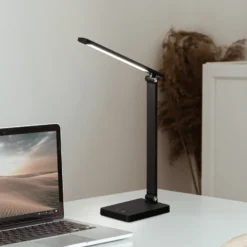Lámpara LED recargable de sobremesa Ole, negra, con sensor, atenuable, CCT