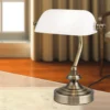 Lámpara mesa Zora estilo banquero, pantalla vidrio