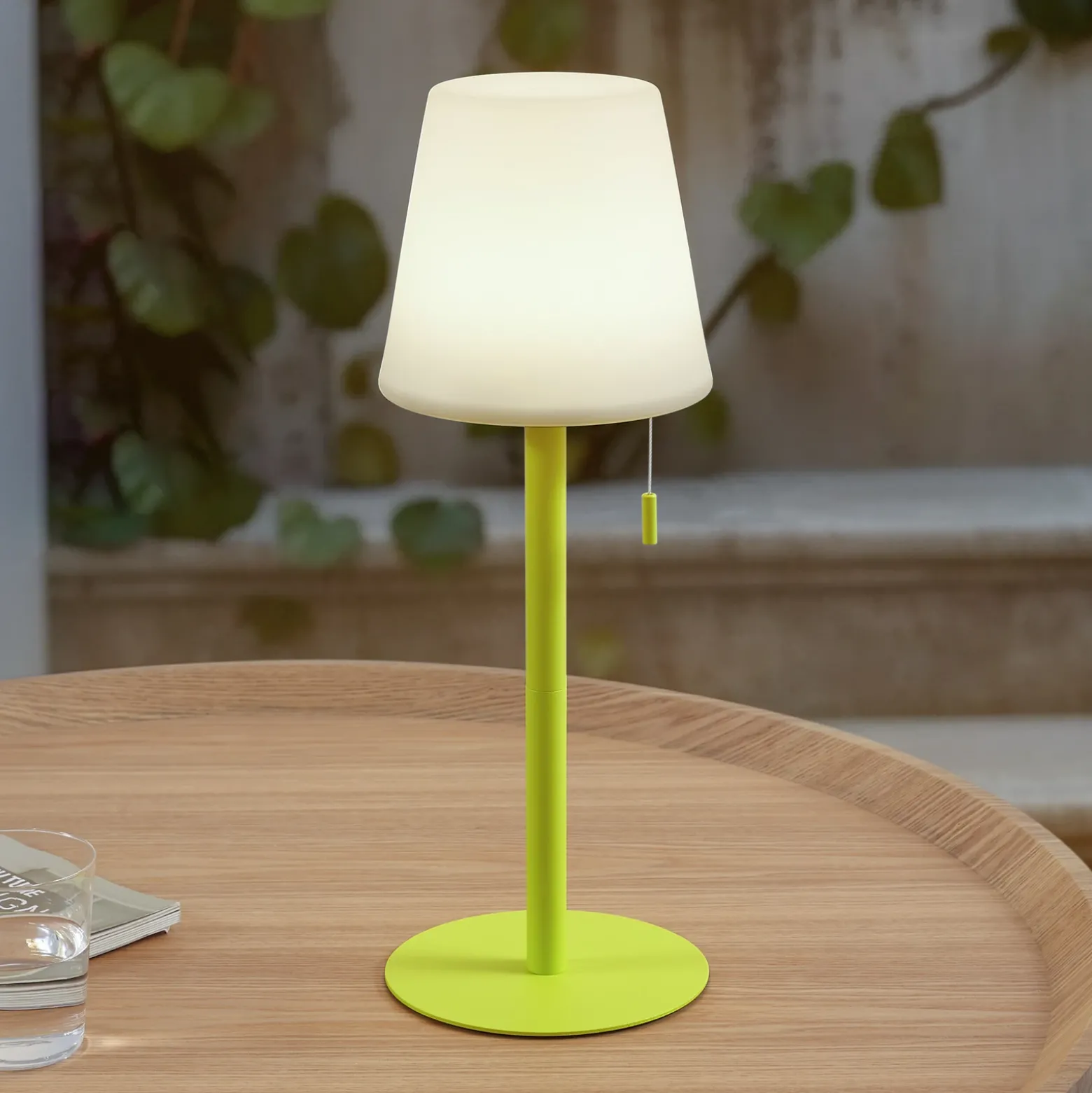 Lámpara recargable Lindby LED Azalea amarillo aluminio CCT regulable en