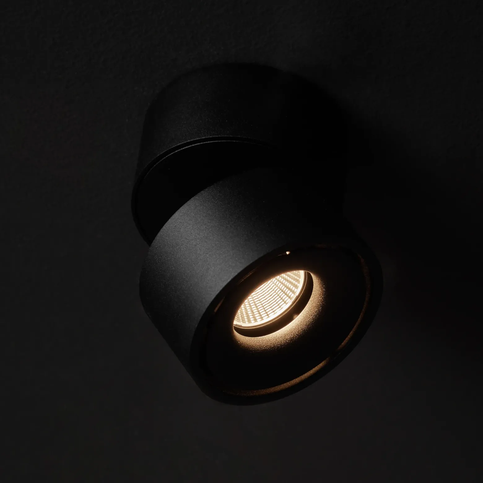 LOOM DESIGN Aim Downlight LED 1 luz negro