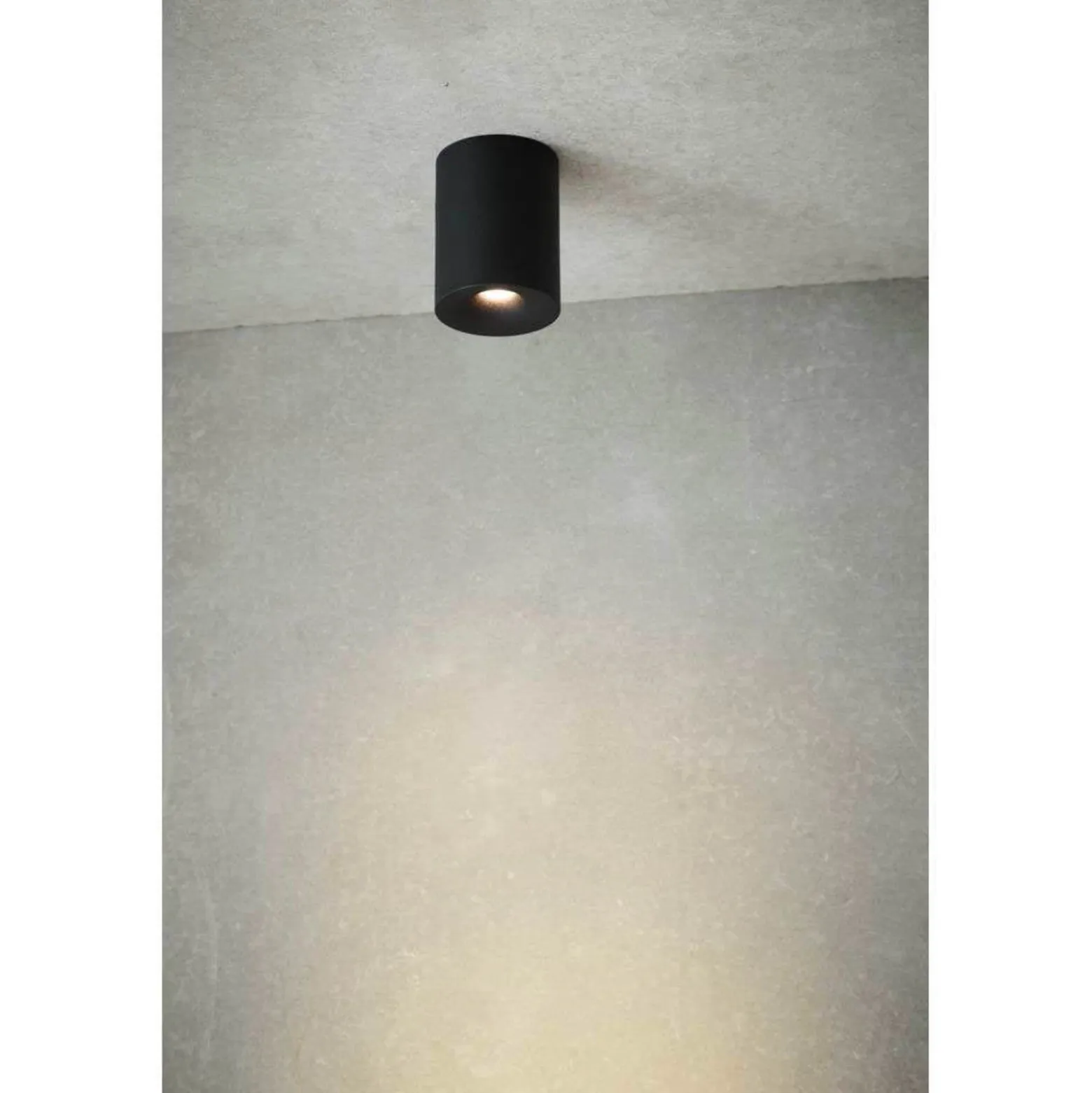 LOOM DESIGN plafón LED Nyx, negro, IP54
