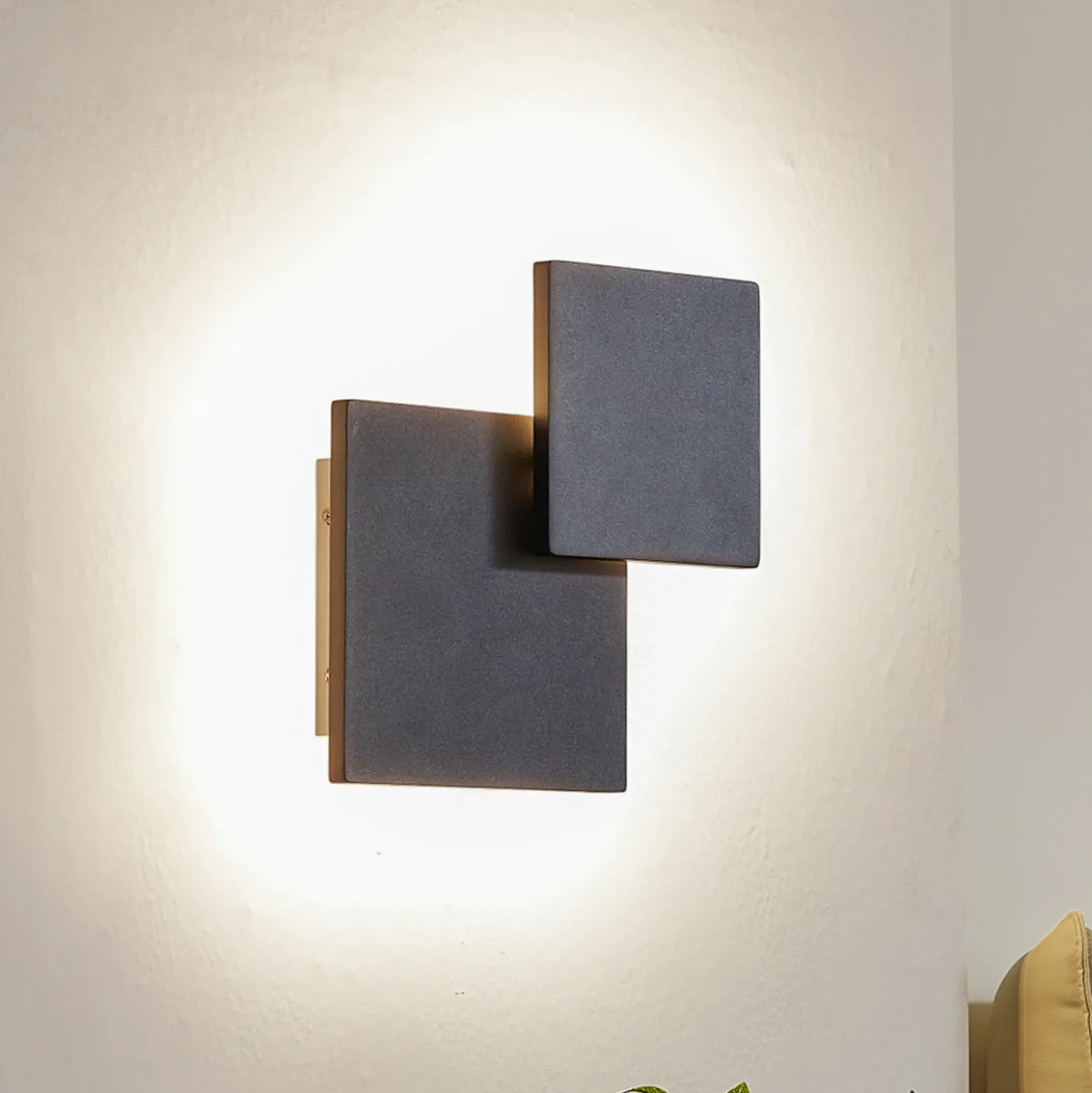 Lucande Aplique de pared LED Elrik, negro, 27 cm de altura, metal
