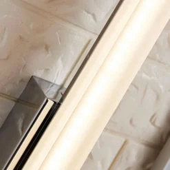 Lucande Aplique LED para baño Julie, 32 cm de altura, cromo, IP44
