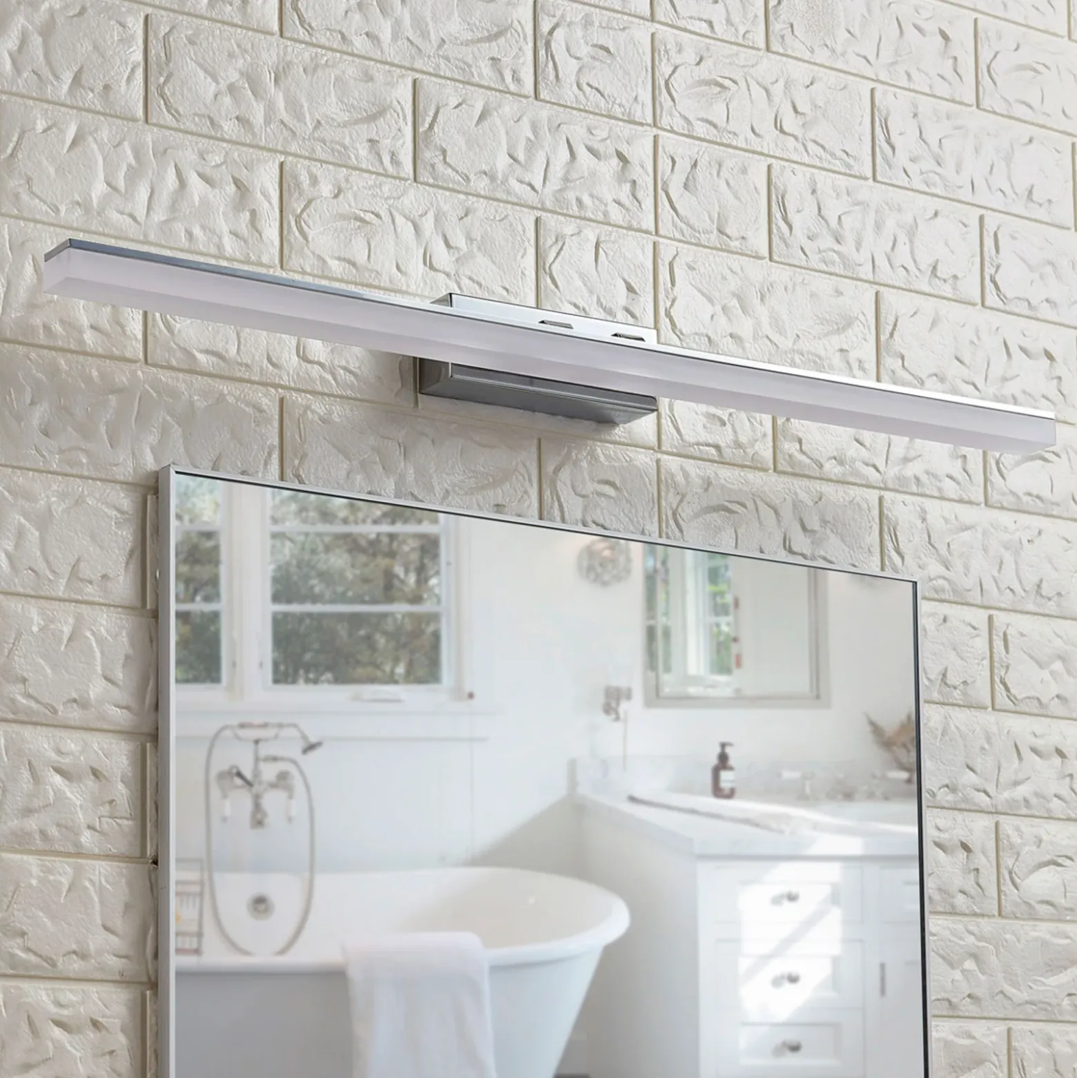 Lucande Aplique LED para baño Julie, 75cm, cromo, metal, IP44