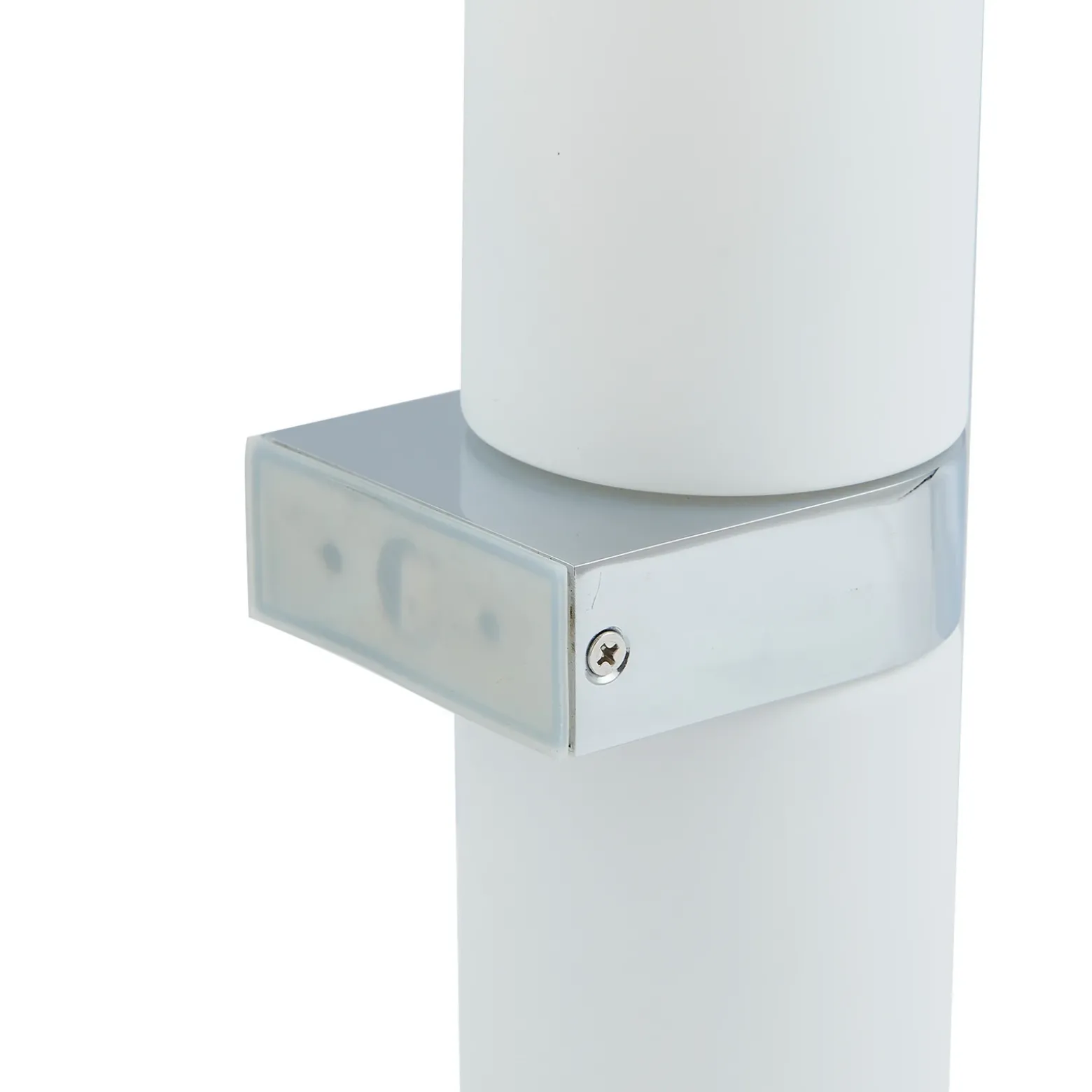 Lucande Basolo aplique para baño, cromo, altura 31,5cm, cristal, IP44